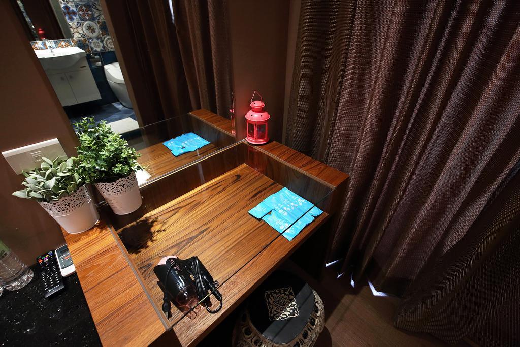 บัคกิ้งแฮม พาเลซ Apartment Beipu ภายนอก รูปภาพ