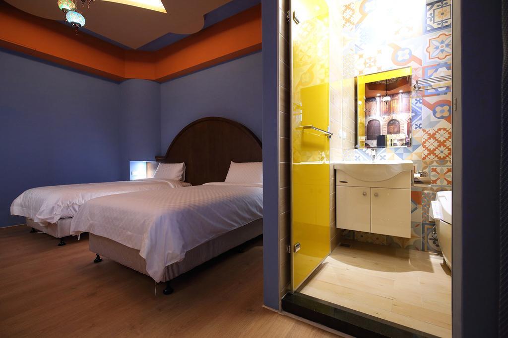 บัคกิ้งแฮม พาเลซ Apartment Beipu ภายนอก รูปภาพ
