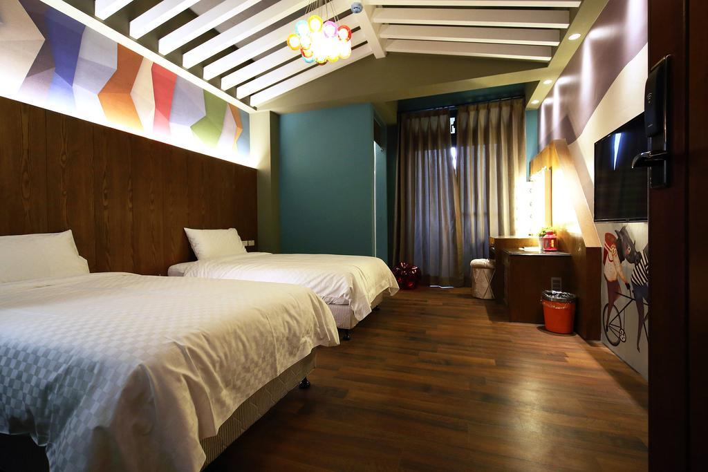 บัคกิ้งแฮม พาเลซ Apartment Beipu ภายนอก รูปภาพ