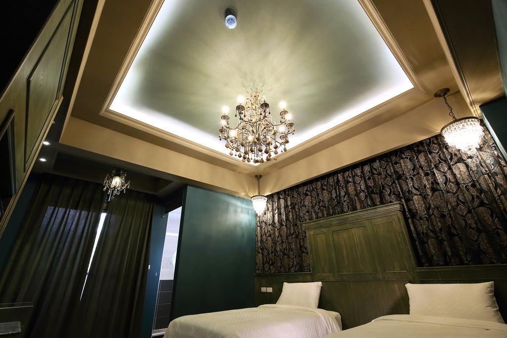 บัคกิ้งแฮม พาเลซ Apartment Beipu ภายนอก รูปภาพ