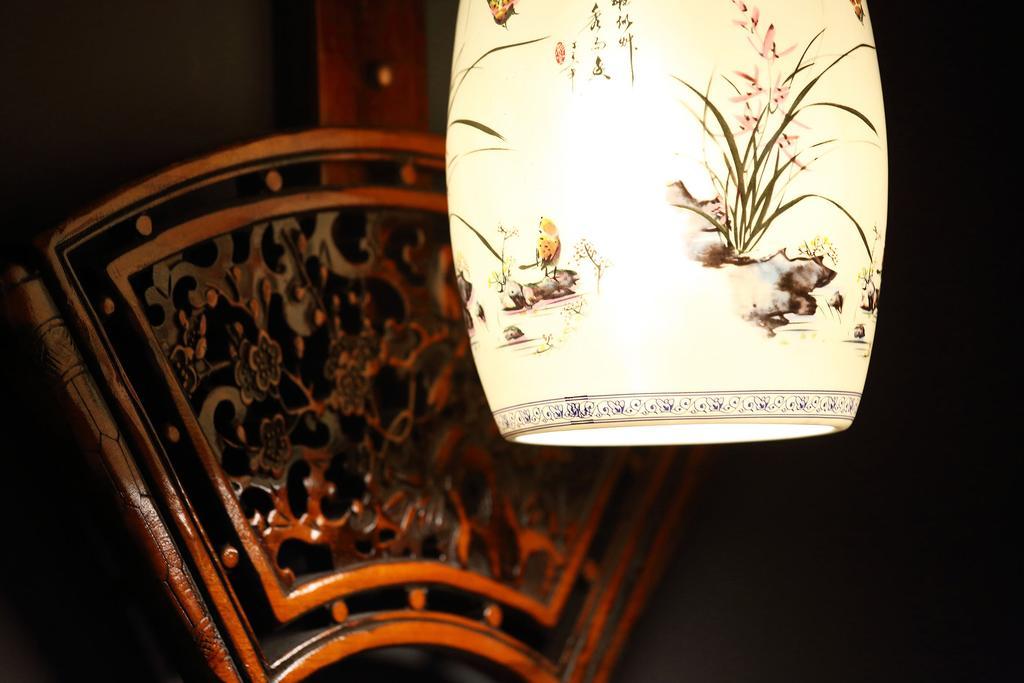 บัคกิ้งแฮม พาเลซ Apartment Beipu ภายนอก รูปภาพ